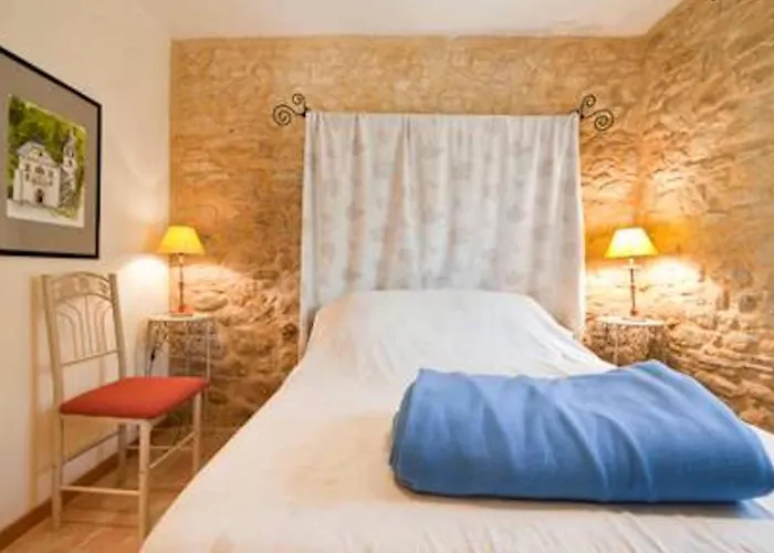 Casa vacanze Doppelhaushaelfte In Einem Alten Bauernhof Im Perigourdine By Interhome